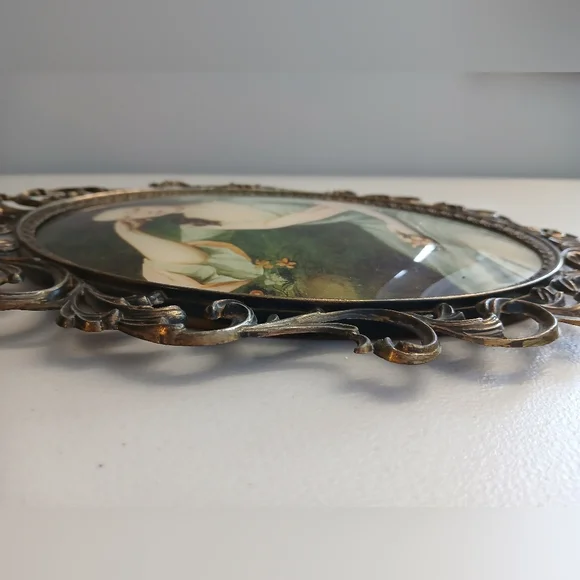 Large Bubble Glass Vintage Victorian Lady Wall Hanging Decor